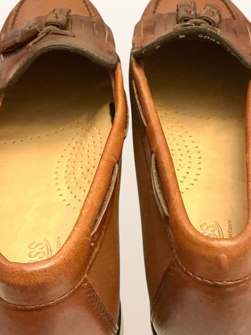 G.H. Bass Jackie Brown Leather Weejuns Loafer Kiltie Fringe Tassel Slip On Sz 9 - Picture 9 of 13